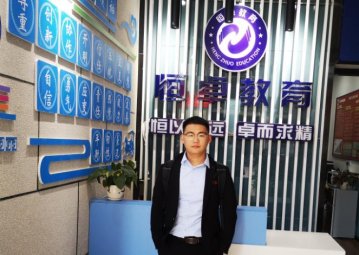 貴州恒卓教育簽約桃李云幫系統